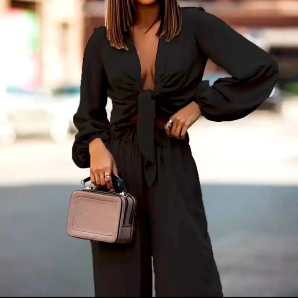 Womens 2 Piece Outfits V Neck Long Sleeve Lace Up Crop Top and High Waist Pants